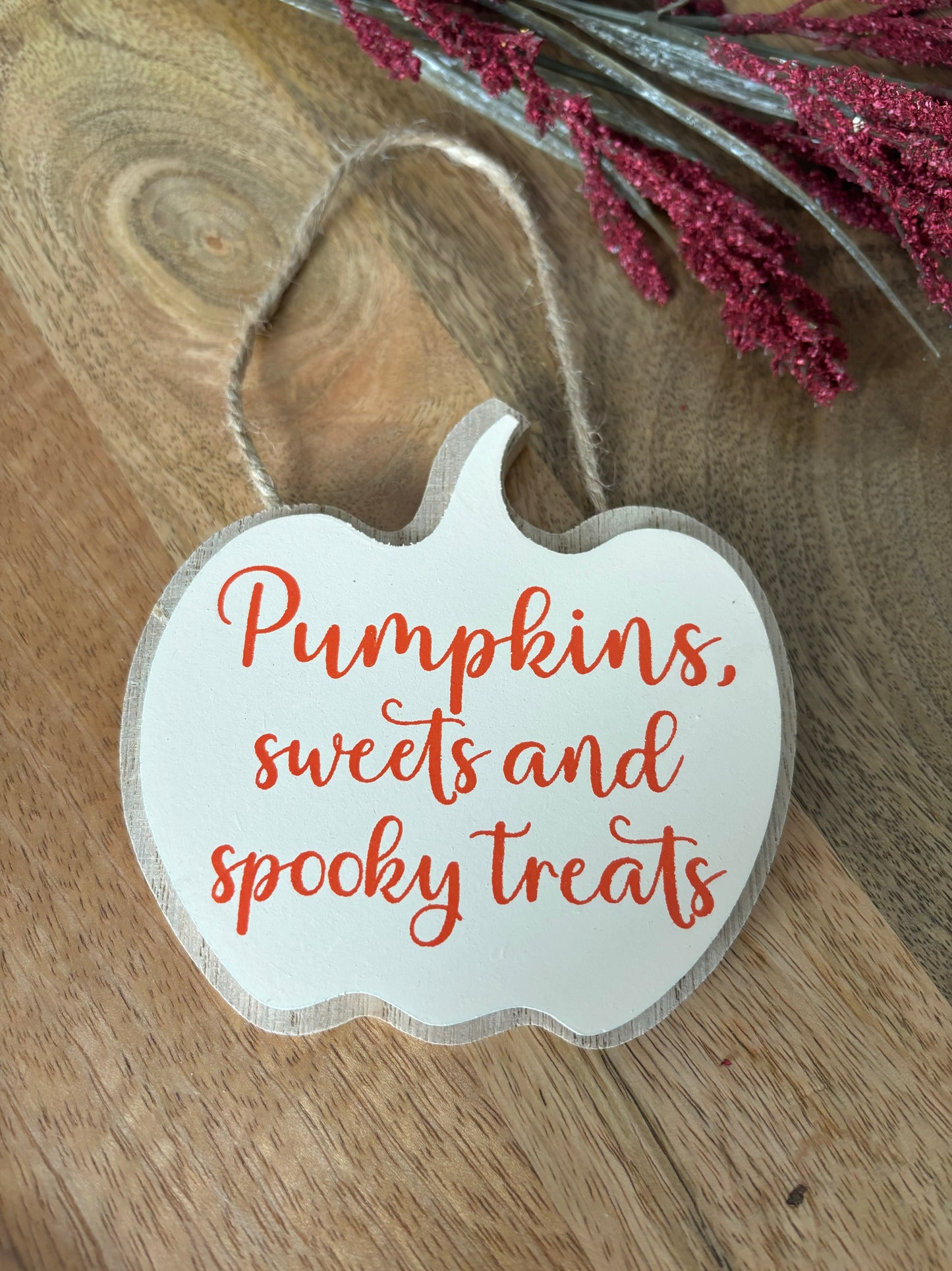 Hanging Pumpkin Sign