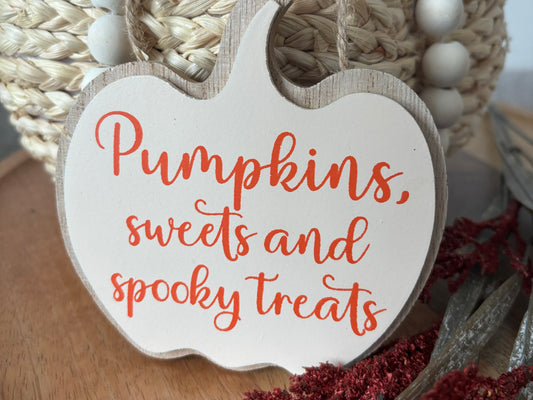 Hanging Pumpkin Sign